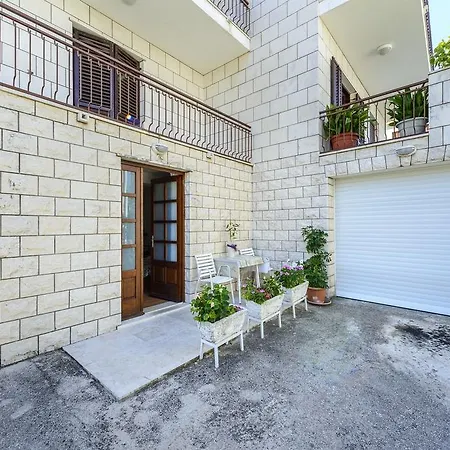 Apartment Pero